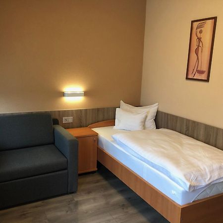 Katalin Motel&Étterem Berettyóújfalu Esterno foto