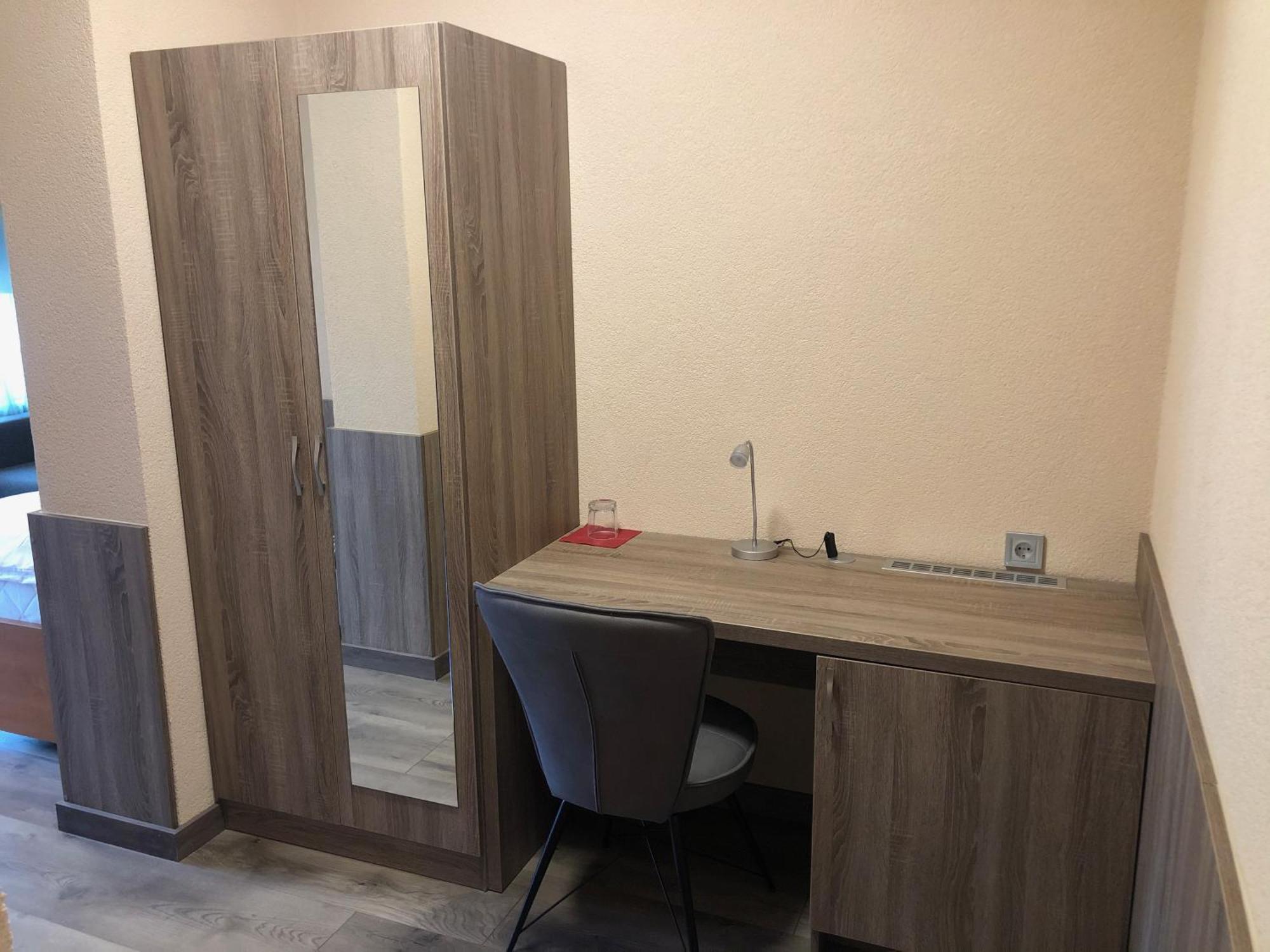 Katalin Motel&Étterem Berettyóújfalu Esterno foto